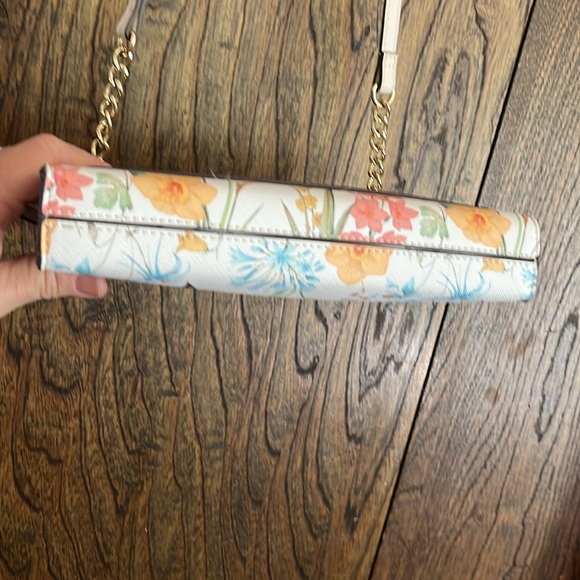 Nanette Lepore Spring Floral shoulder bag - Picture 4 of 10